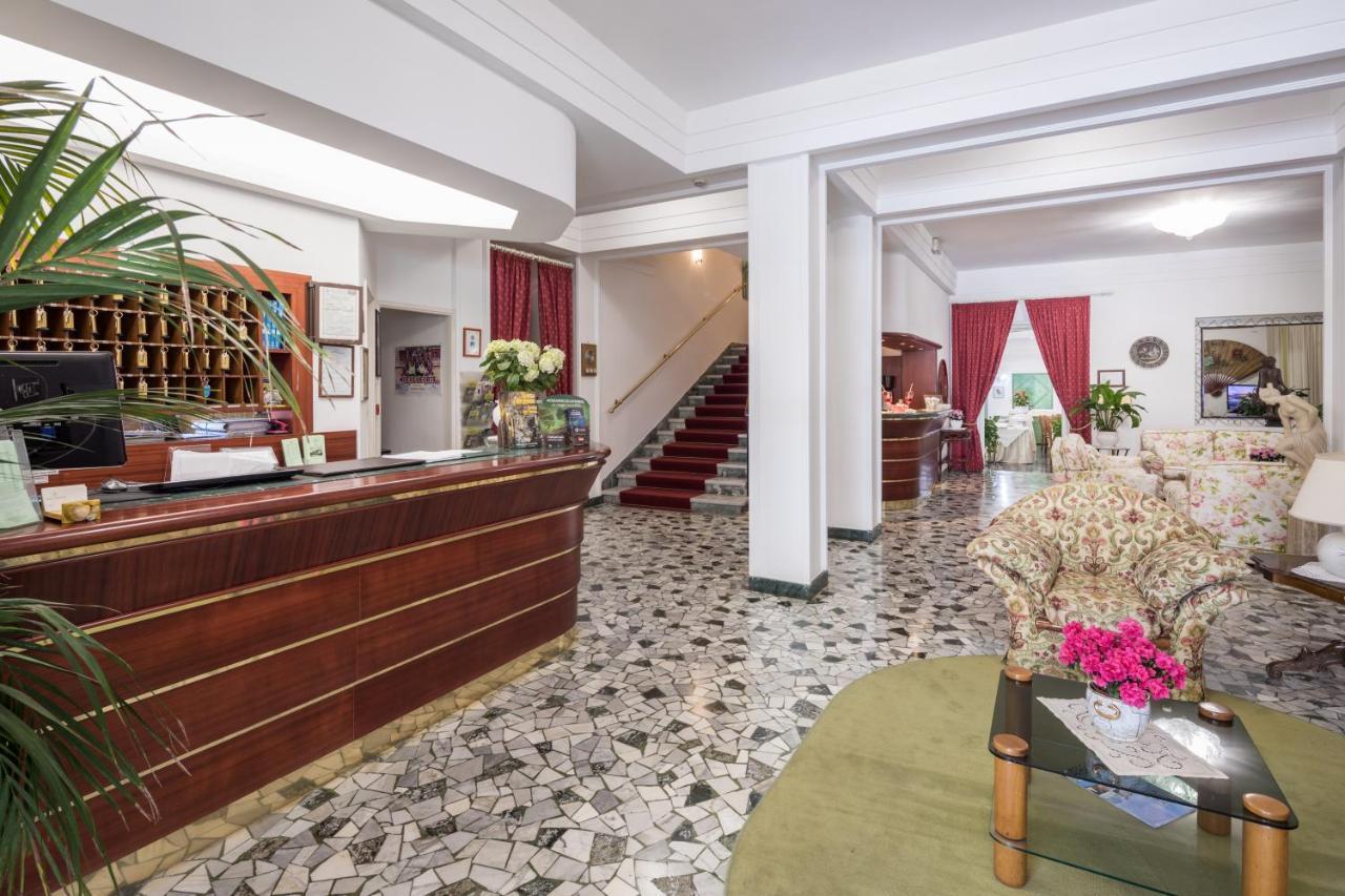 Hotel Astor Victoria Forte dei Marmi Luaran gambar